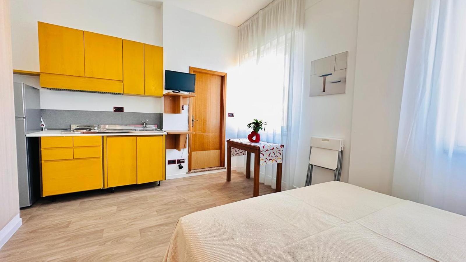 & Aparthotel Bellaria-Igea Marina