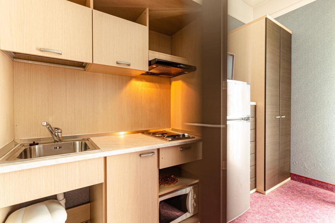 & Apart-hotel 3*