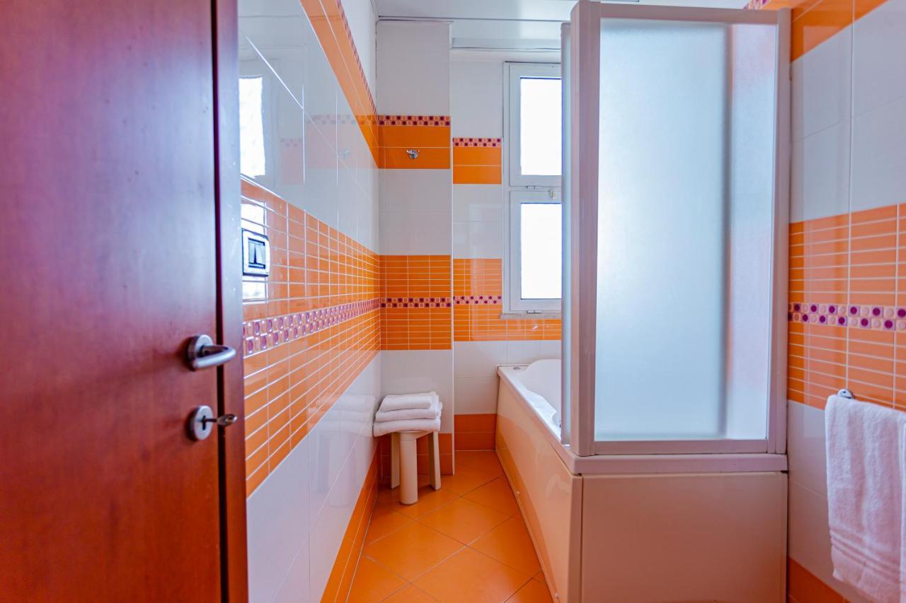 Apart-hotel & 3*