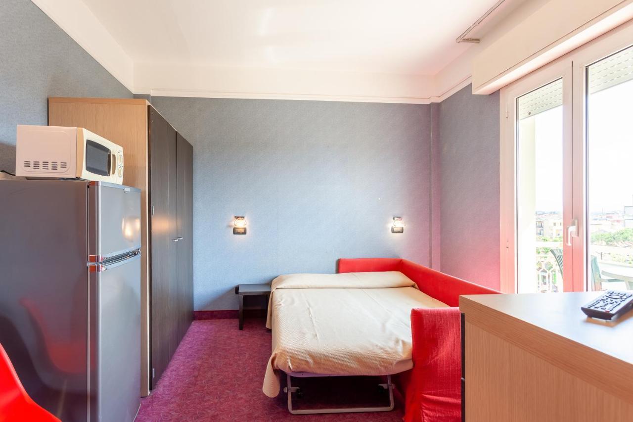 & Apart-hotel 3*