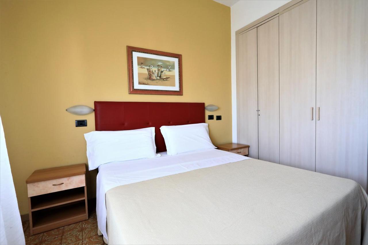 & Apart-hotel 3*